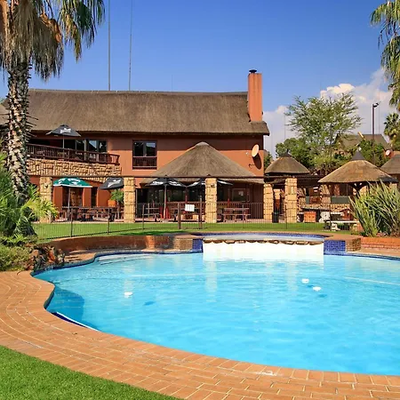 Exquisite 2 Bedroom Garden Townhouse In The Heart Of Fourways,Sandton Exterior photo