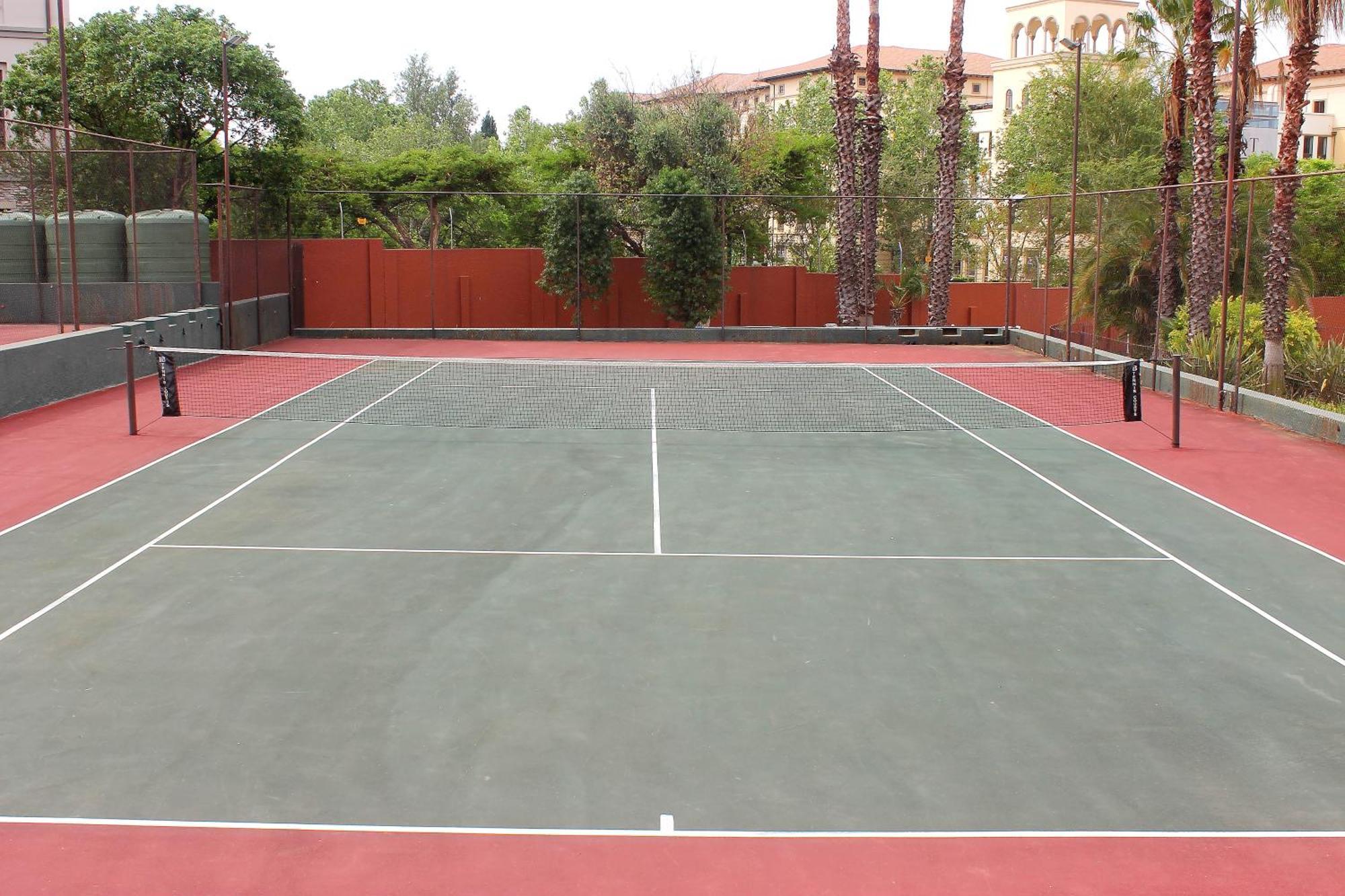 Apartment Exquisite 2 Bedroom Garden Townhouse In The Heart Of Fourways,sandton